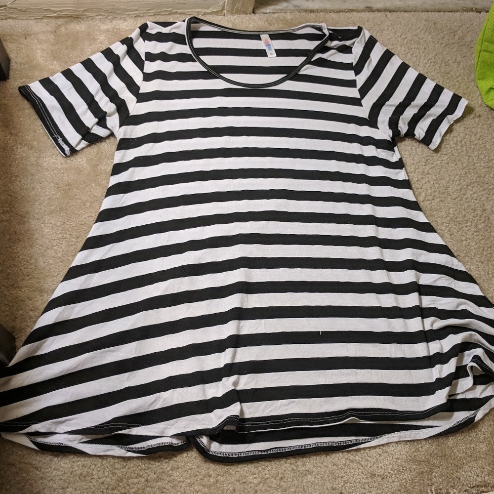 Lularoe Unicorn Perfect T-shirt